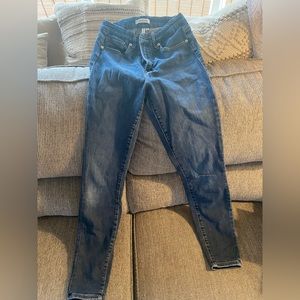 Good American jeans size 6